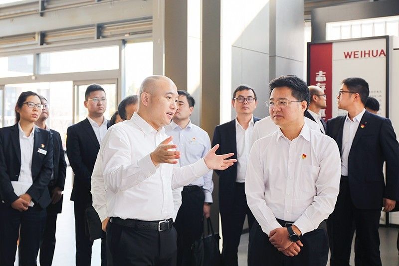 中鐵裝備集團設備公司蒞臨衛(wèi)華集團交流座談