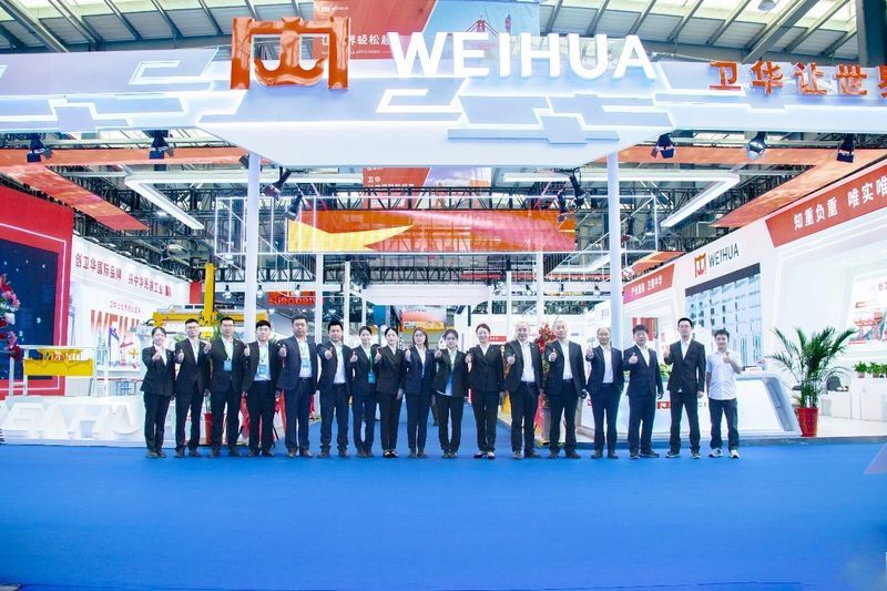 新Level!WEIHUA“黑科技”亮相中國(guó)長(zhǎng)垣起重裝備博覽交易會(huì)!